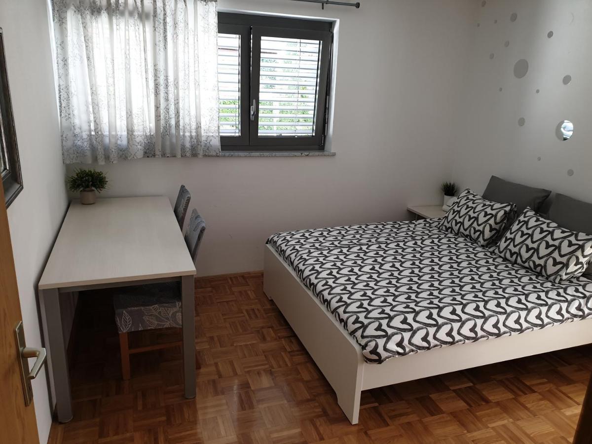 Apartment Emma Ljubljana - Free Parking, Ac, Wifi Extérieur photo